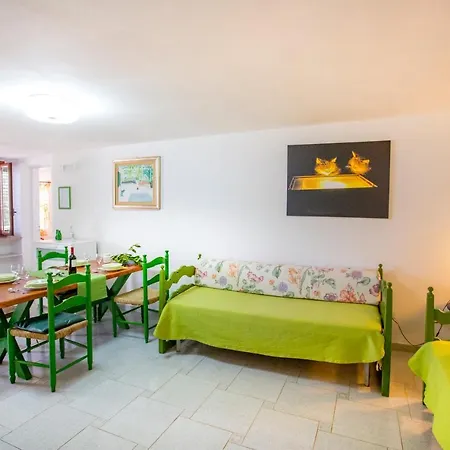 Casa Bianca Rais Gerbi Apartment