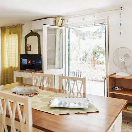 Appartamento Casa Bianca Rais Gerbi