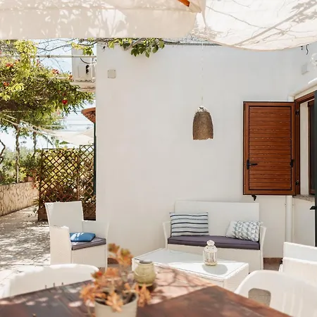 Casa Bianca Rais Gerbi *
