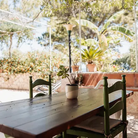 Appartamento Casa Bianca Rais Gerbi