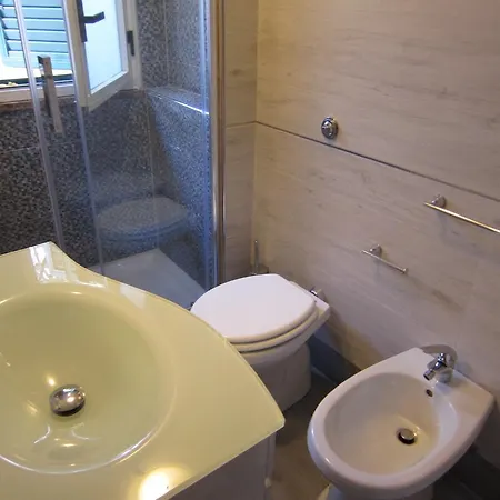 Apartment Casa Bianca Rais Gerbi