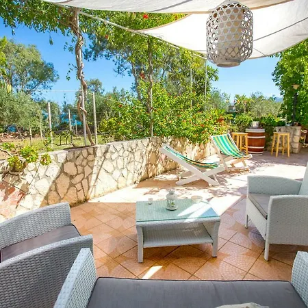 Apartment Casa Bianca Rais Gerbi *